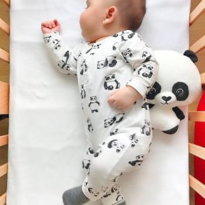 Pijama de algodón de manga larga con estampado de cuello redondo para bebé 2