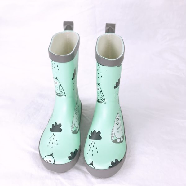 Zapatos de lluvia para niños, botas impermeables de tubo medio con patrón de dibujos animados 5