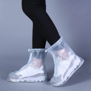 Cubierta de calzado impermeable y antideslizante para mamá 1